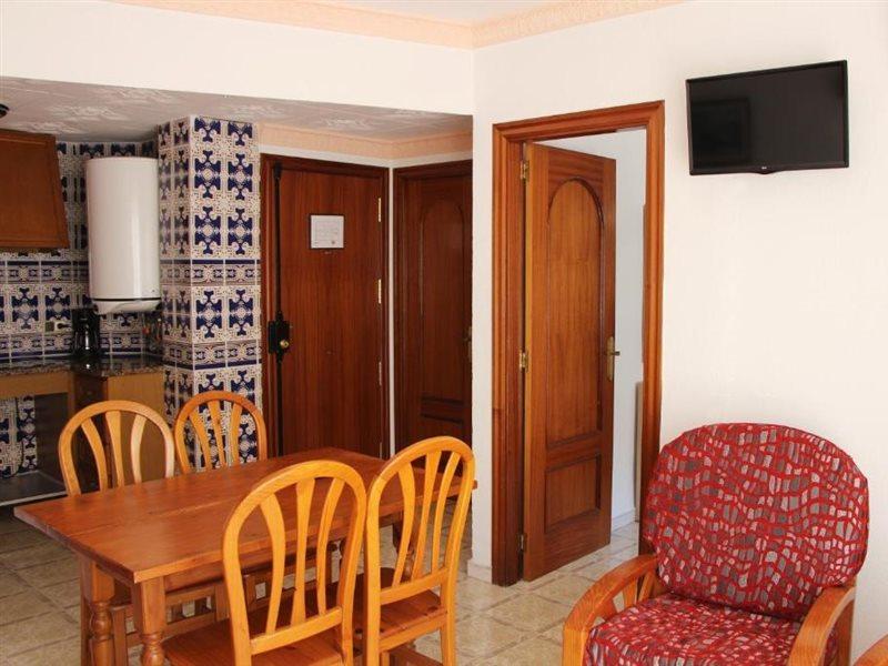 Apartamentos Las Americas - Blanes Beach Exterior photo