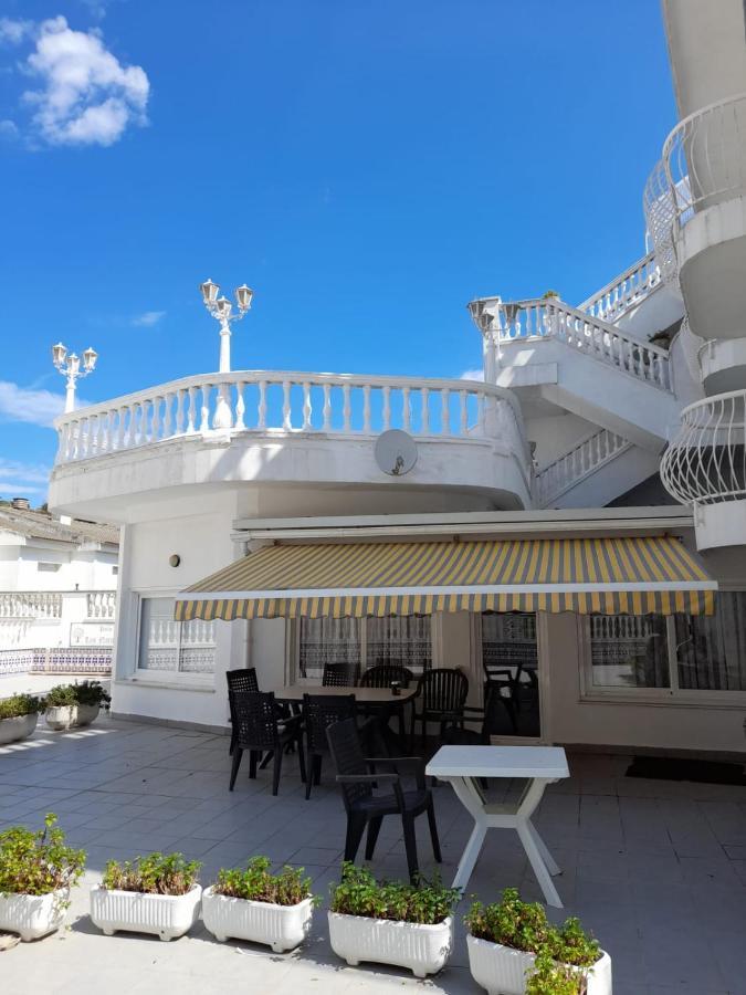 Apartamentos Las Americas - Blanes Beach Exterior photo