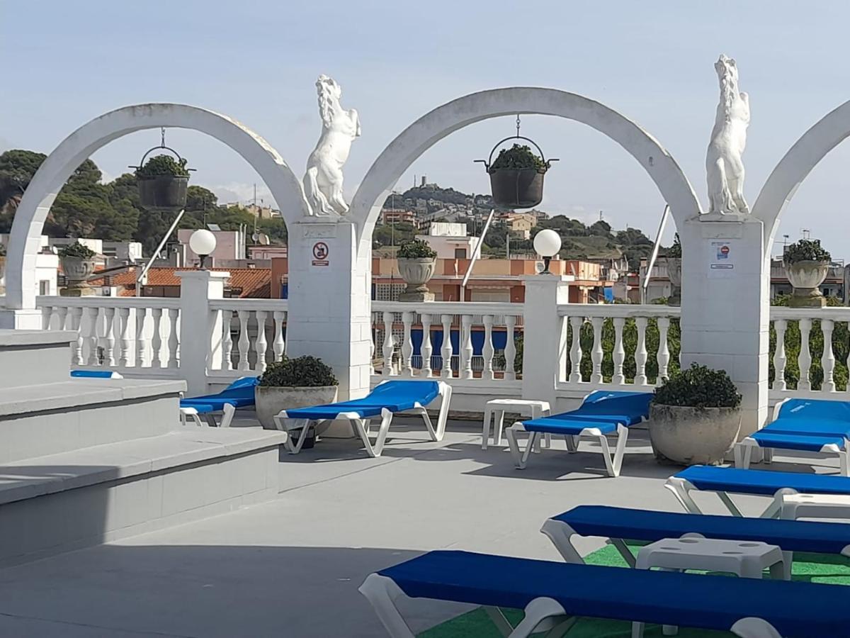 Apartamentos Las Americas - Blanes Beach Exterior photo