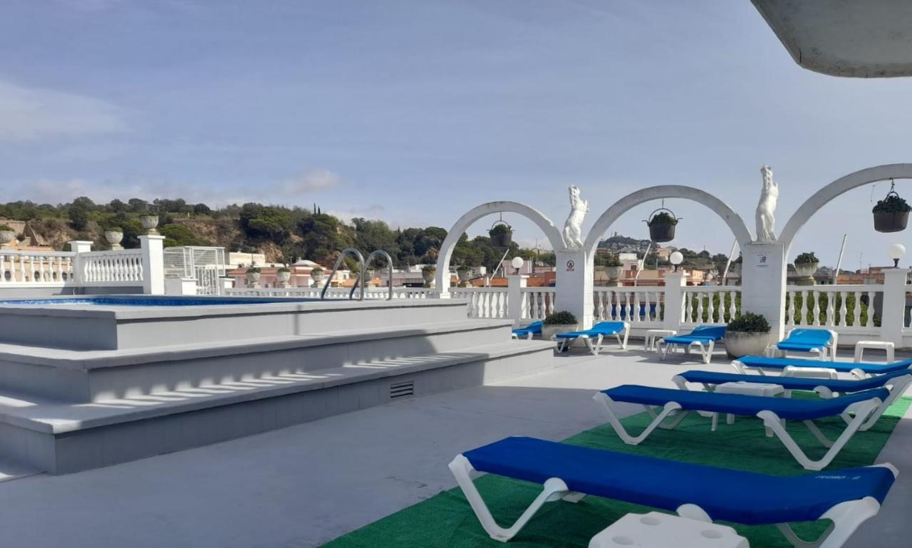 Apartamentos Las Americas - Blanes Beach Exterior photo
