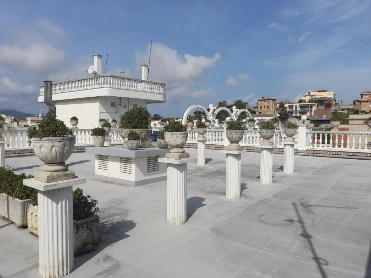 Apartamentos Las Americas - Blanes Beach Exterior photo