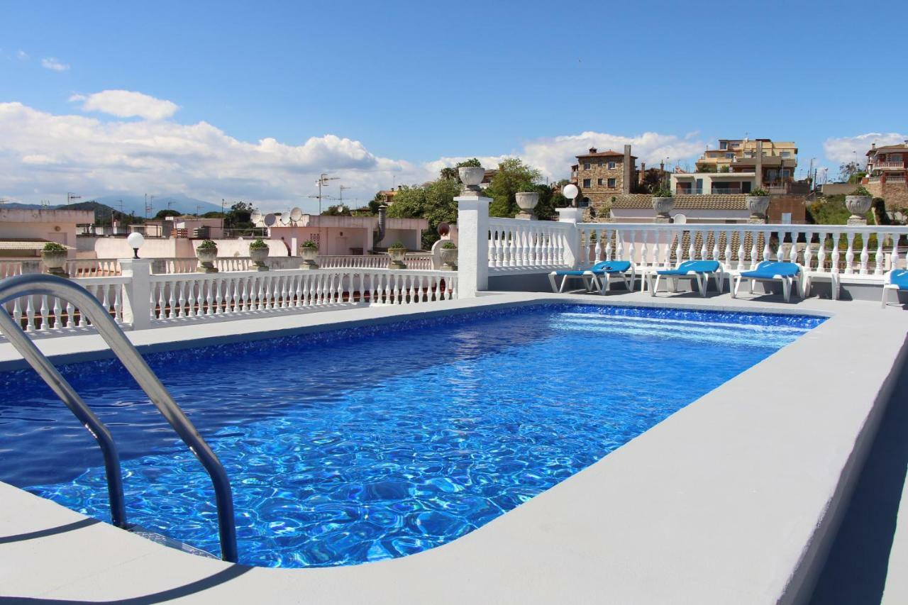 Apartamentos Las Americas - Blanes Beach Exterior photo